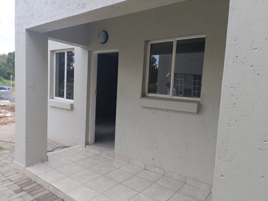 To Let 2 Bedroom Property for Rent in Vyfhoek A H North West